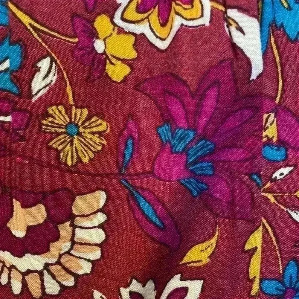 Old Navy Floral Tank - Picture 6 of 6